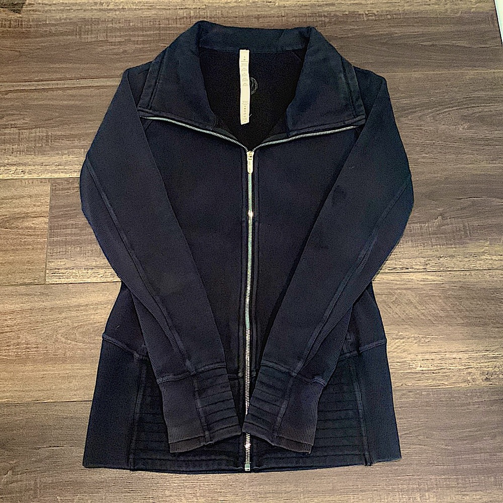Lululemon Black Jacket Size 6